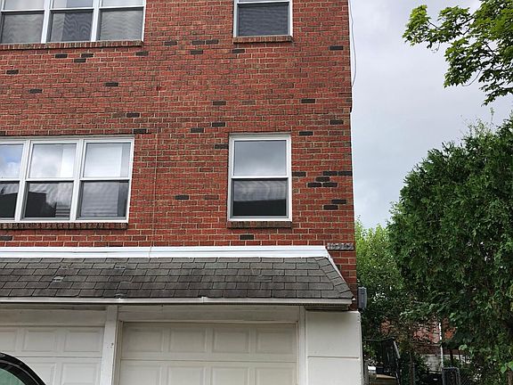 2nd image of 10909 Nandina Ln
