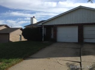 6 Ramona Dr, Shiloh, IL 62221