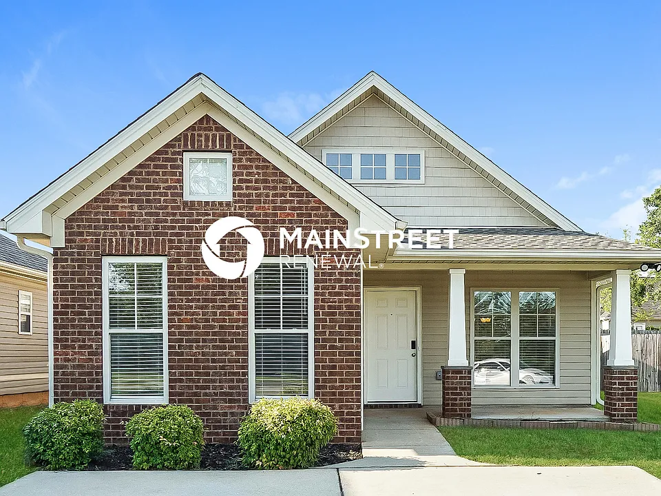 211 Moss Stone Ln