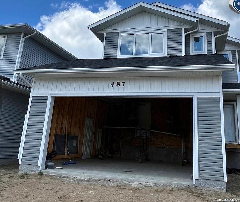 1st image of 487 Traeger CLOSE