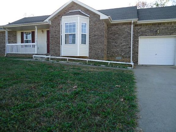 2nd image of 218 Grassmire Dr