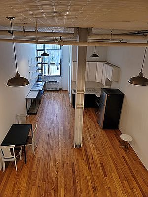3rd image of 9 White St APT 111