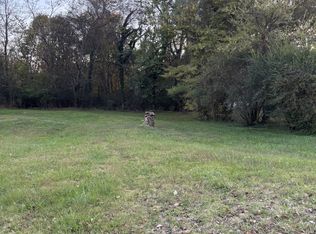 600 E 11th St, Columbia, TN 38401