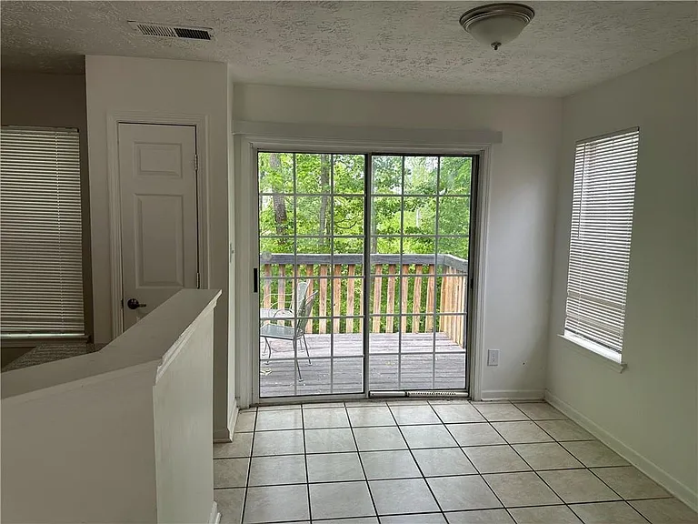 1271 Vintage Pointe Dr — Photo 5