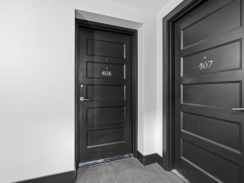 1st image of 15 Kings Wharf Pl #406