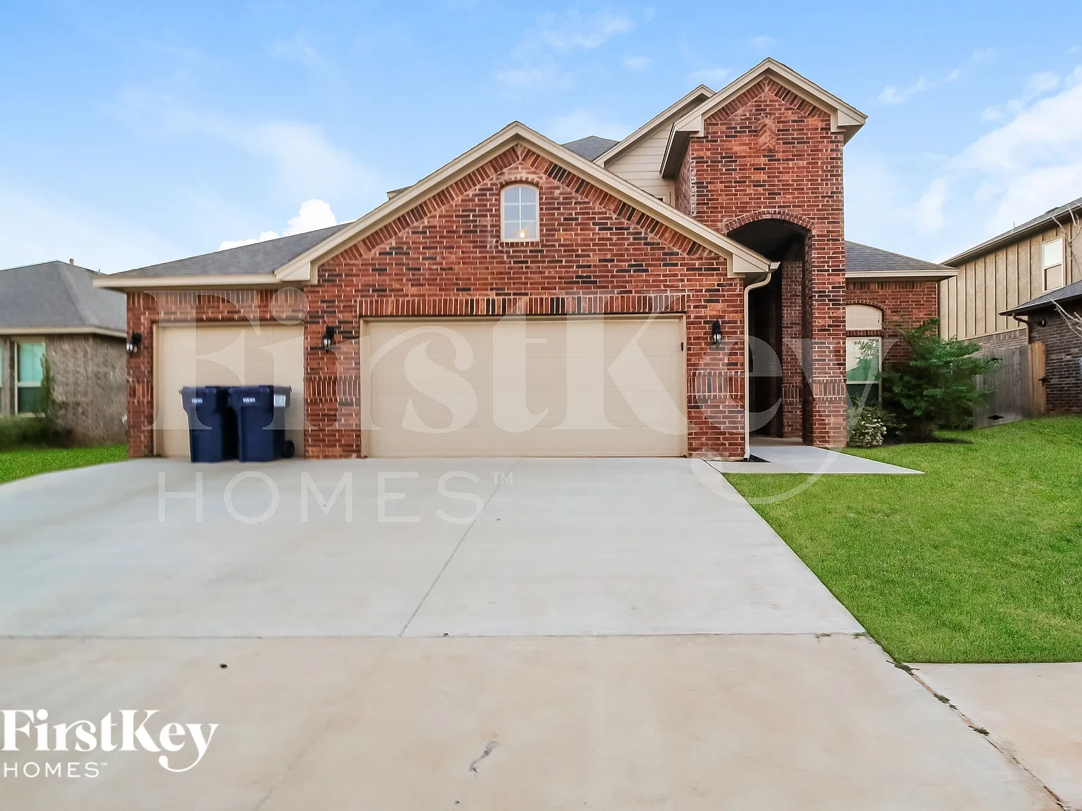 4 bed, 2.5 bath, 2397 sqft, $2,740 — Photo 2