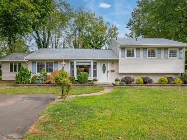 20 Beechwood Road, Blauvelt, NY 10913