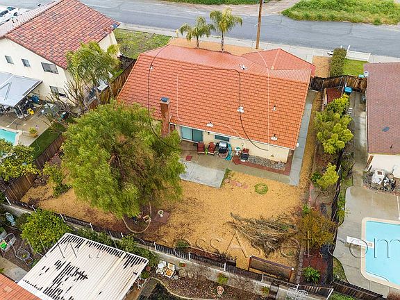 4th image of 41859 Johnston Ave