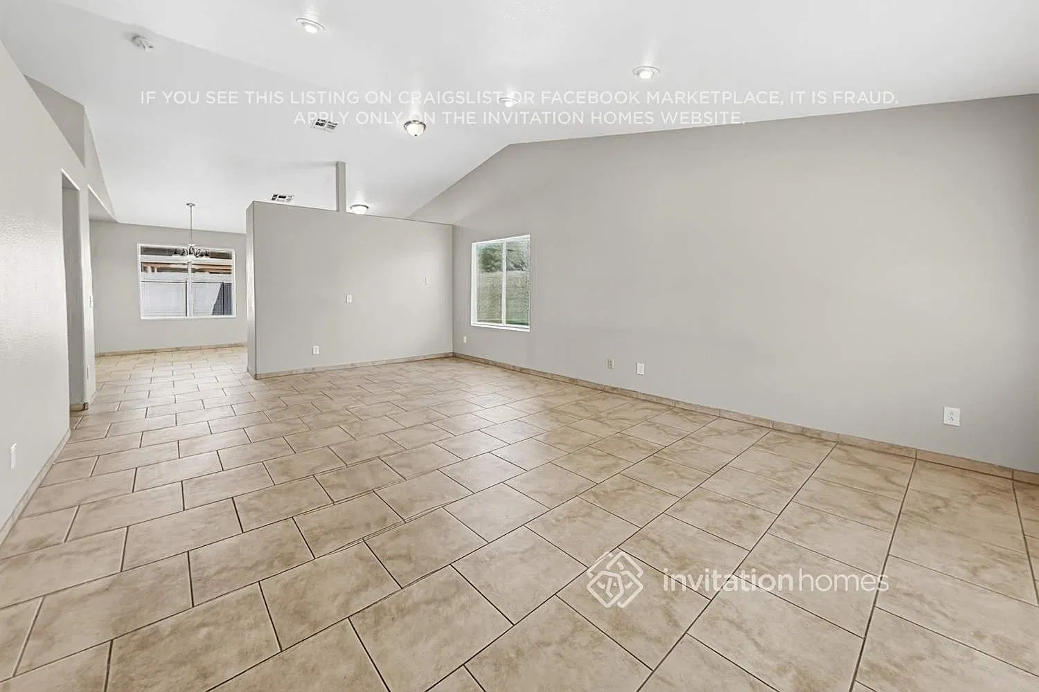1124 W 13th Ave Apache Junction, AZ 85120 — Photo 4