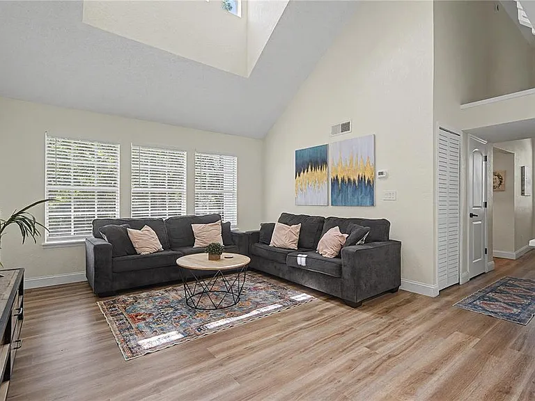 3266 Haviland Ct #303 — Photo 4