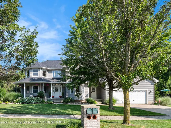 11656 Millstone Dr, Grand Ledge, MI 48837