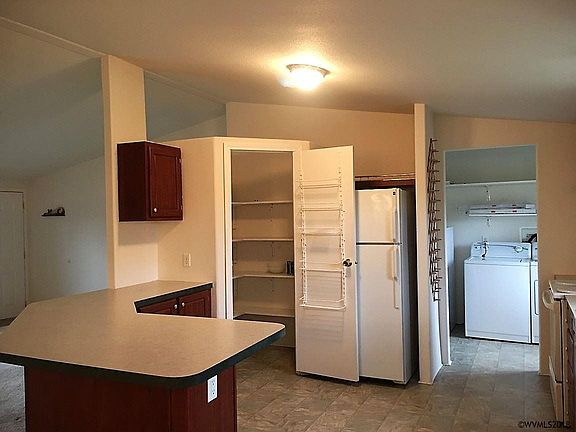 5th image of 5050 Columbus St SE Unit 157
