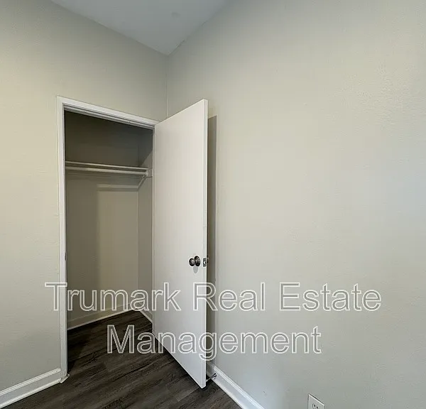 701 Hollywood Way #115 — Photo 3