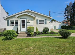 1036 Belleview Dr, Erie, PA