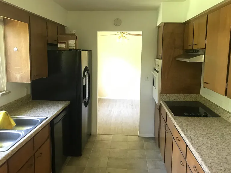 1509 Brentwood Dr — Photo 14