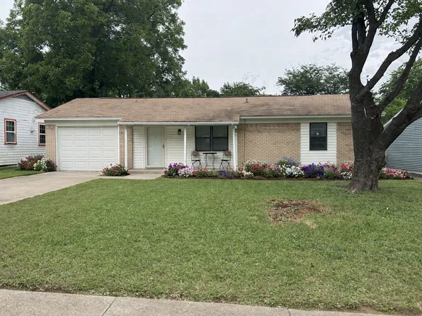 1012 Donley Dr, Euless, TX 76039