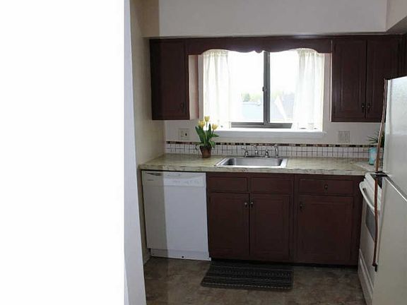 5th image of 5200 Hilltop Dr #293