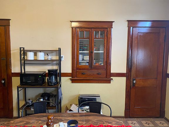 2nd image of 3909-3911 Dunnica Ave #2