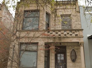 4252 W Gladys Ave, Chicago, IL 60624