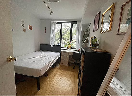 5th image of 43 A Ave #5C