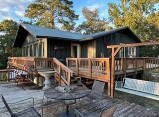 127 Donna Ln, Converse, LA 71419