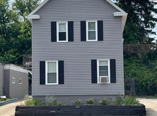 890 N Main St #1, Akron, OH 44310