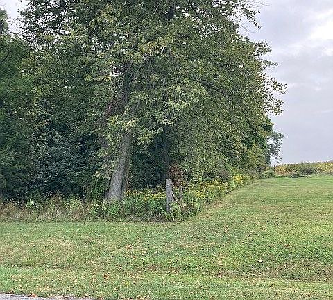 3rd image of 5819 S County Road 1200 E