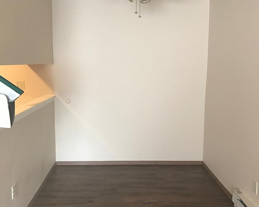 2nd image of 2514 Perry Park Ave APT 109