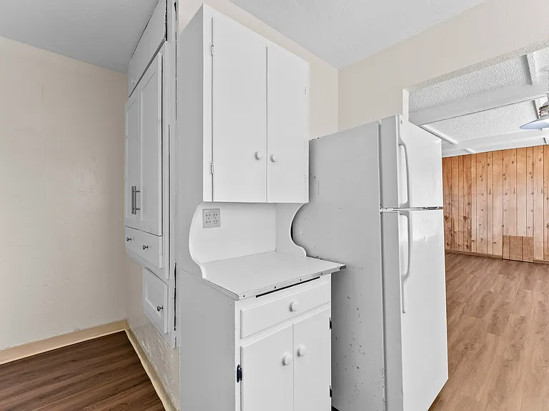 619 Chetco Ave #4 — Photo 8