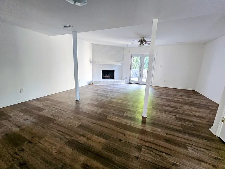 1474 Twin Branches Cir SE — Photo 3