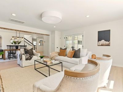 809 Paula Lane, Petaluma, CA, 94952