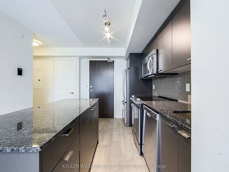 88 Sheppard Ave E #511 — Photo 7