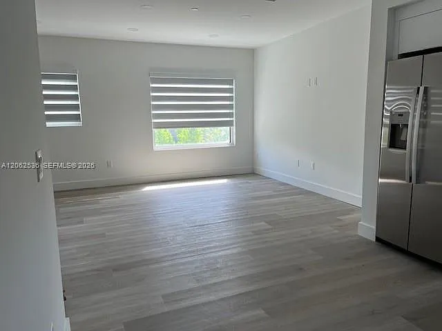 816 84th St — Photo 22