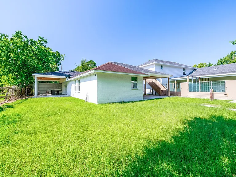 12826 Hill Dr — Photo 42