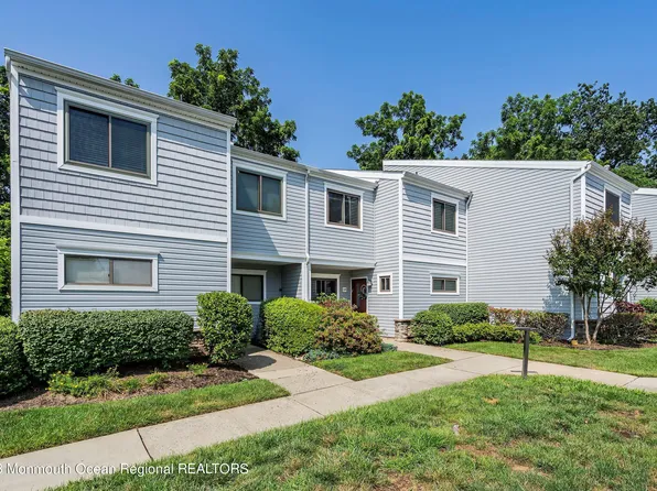 14 Joyce Court, Tinton Falls, NJ 07724