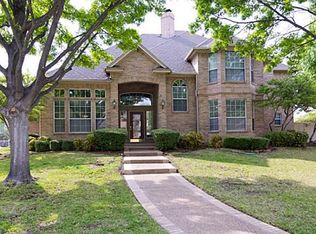 604 Loch Chalet Ct, Arlington, TX 76012