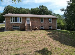 58 Burchard Ln, Bonnots Mill, MO 65016