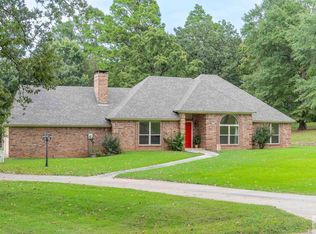 48 Dunham Dr, Texarkana, TX 75503
