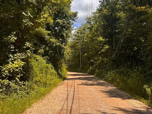 5th image of 264 Breen Rd