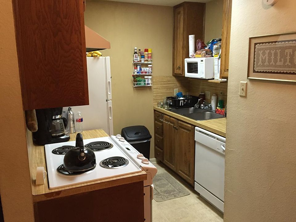 2nd image of 2529 Rio Grande St #62