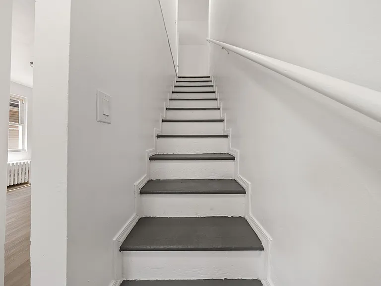 130 Park Ave #2L — Photo 13