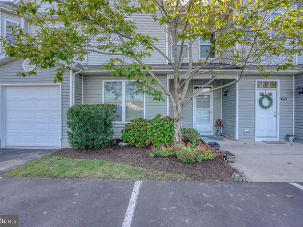 34673 Villa Cir Unit 303, Lewes, DE 19958