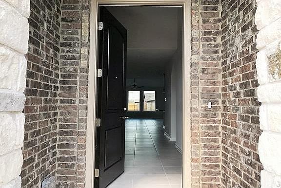 2nd image of 360 Vista Gardens Dr