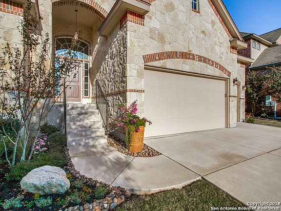 2nd image of 26651 Camden Chase
