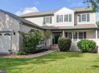 9 Caroline St, Ocean View, DE 19970