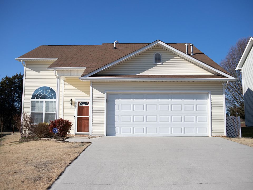 1st image of 2941 Titanium Ln