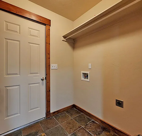 115 N Gem St — Photo 6