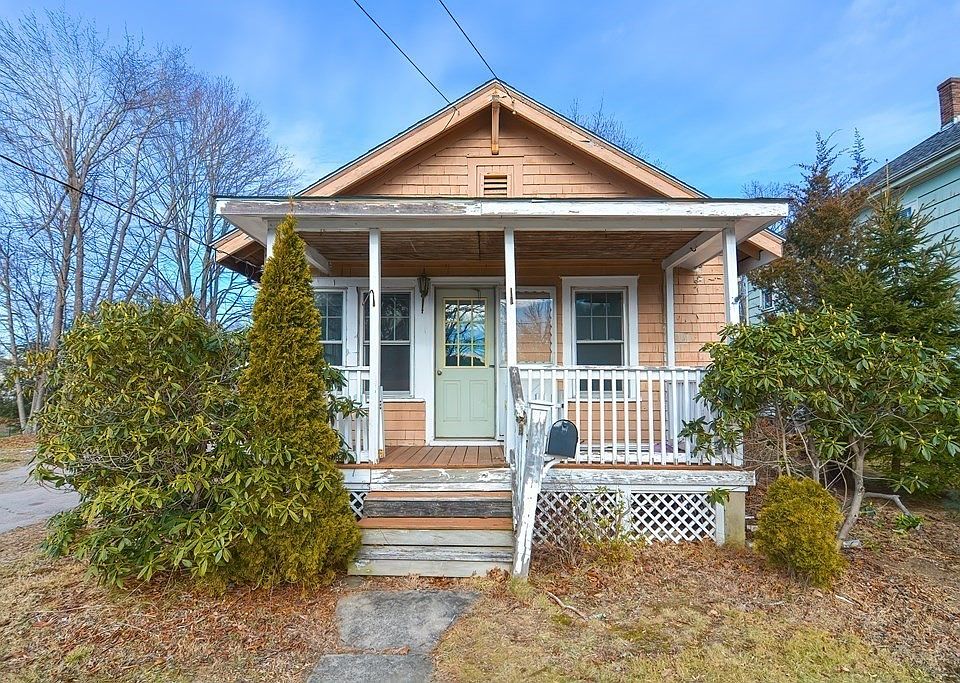 29 Union St, Millis, MA 02054 Zillow