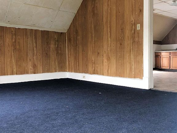 5th image of 74 Langmeyer Ave