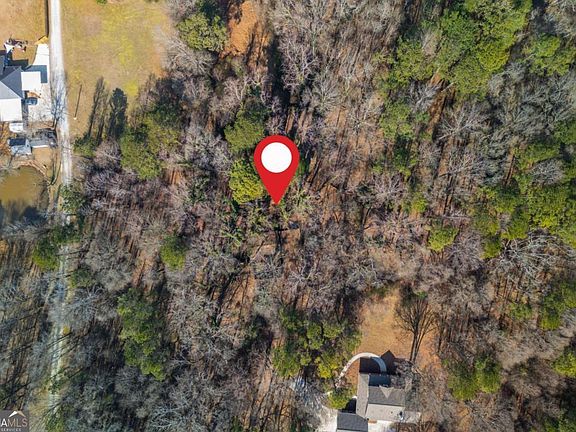 4th image of 3311 Clay Rd